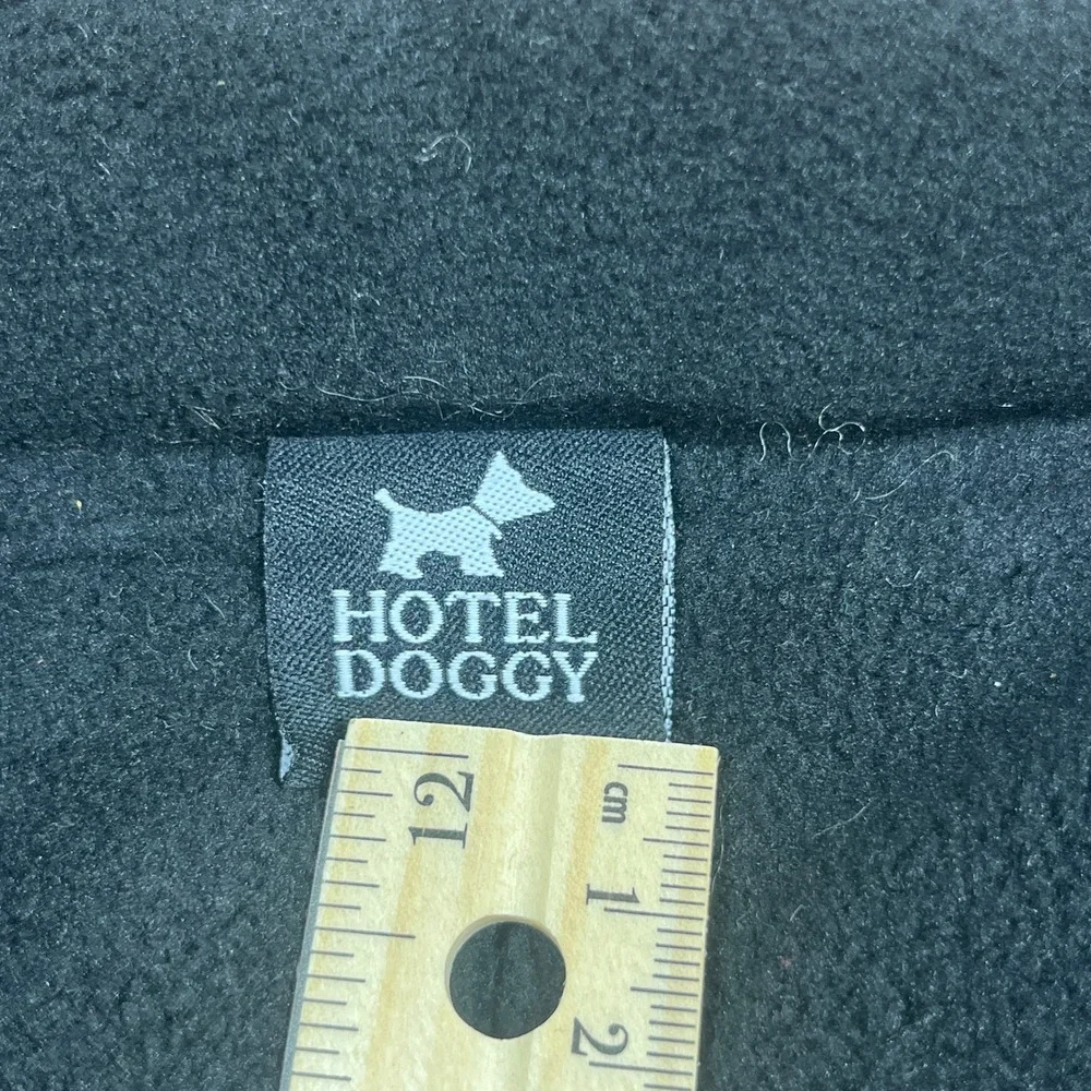 Hotel Doggy Puffer Vest Red Bone Print Fleece Lined Size Small